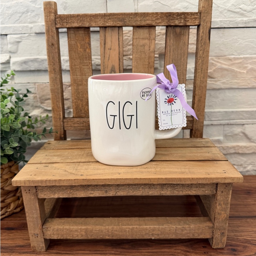 🆕 Rae Dunn | "GIGI" 🌸 Double Sided Spring Mug! - Picture 4 of 8